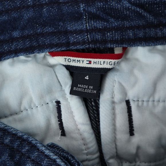 Tommy Hilfiger skirt, girl's size 4 - Picture 4 of 4